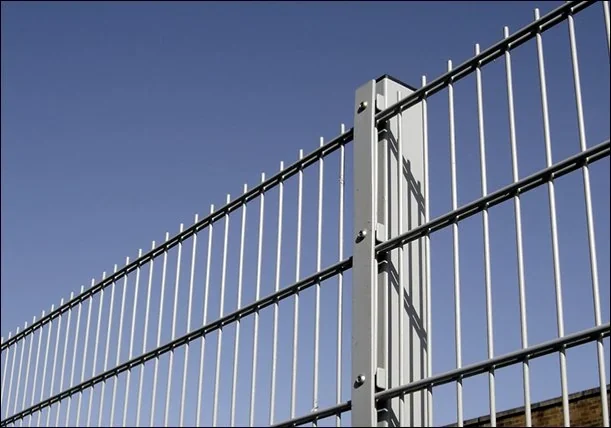 868 double wire fence panel showing 8/6/8 twin wire structure